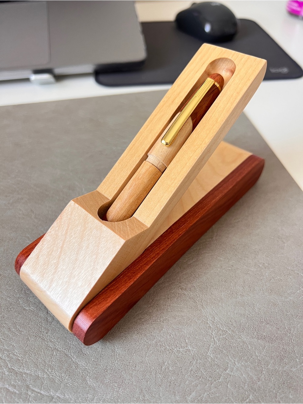 Luxury wooden ballpoint pen with case